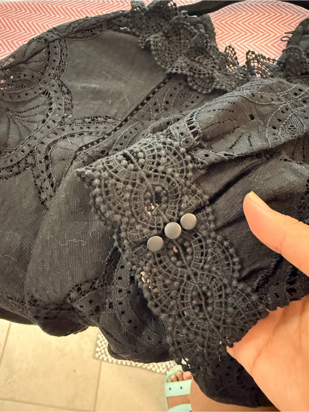 Sezane Bianca Blouse - Picture 6 of 6